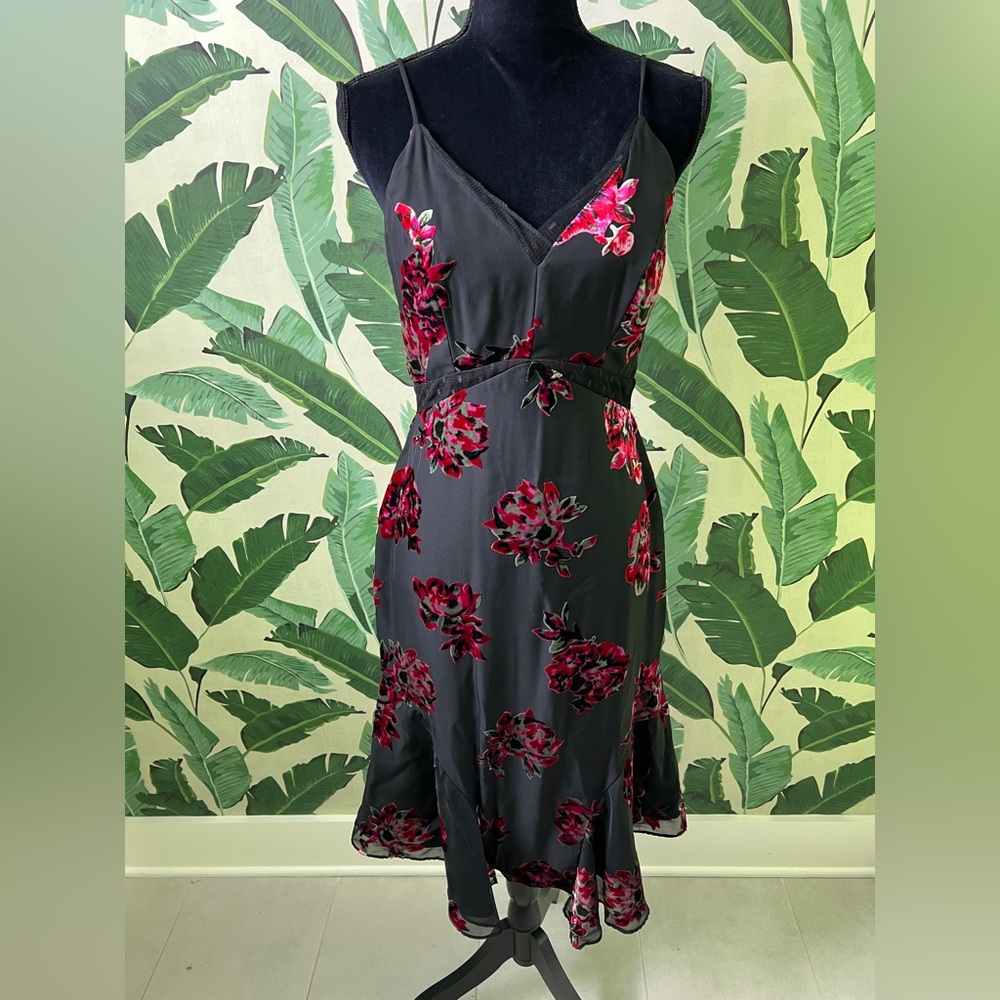 Harilyn Black Strappy Velvet Rose Fit and Flare Dress Womens Small - Picture 3 of 11
